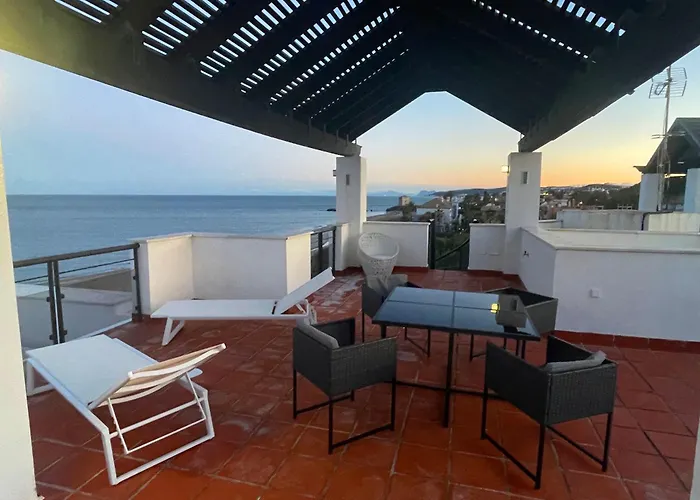 Exclusive Luxury Frontline Beach Penthouse Casares Del Mar - Estepona